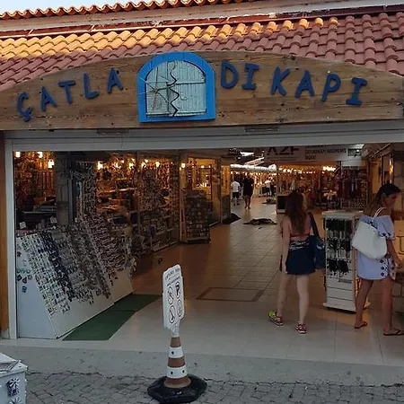Ice Cloud Butik Oda ve Kahvaltı Alaçatı